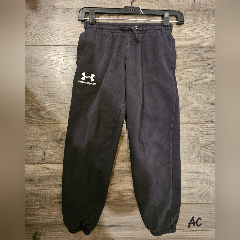 Kid's sz YSM small Under‎ Armour Black Fleece Joggers Athletic Sweatpants School
